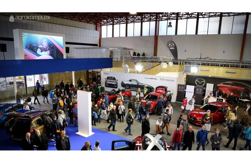 Začal Autosalón Autoshow Nitra, divákom prinesie viacero automobilových noviniek