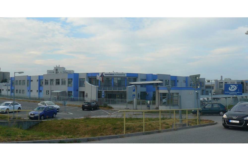Foto: Firma Kongsberg Automotive otvorila novú výrobnú halu vo Vrábľoch - ponúkne 280 pracovných miest