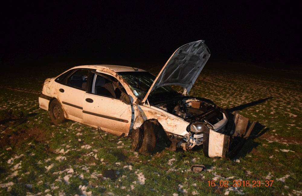 Foto: Nepoučiteľní vodiči! Za volant si sadajú aj s dvomi promile a spôsobujú vážne dopravné nehody