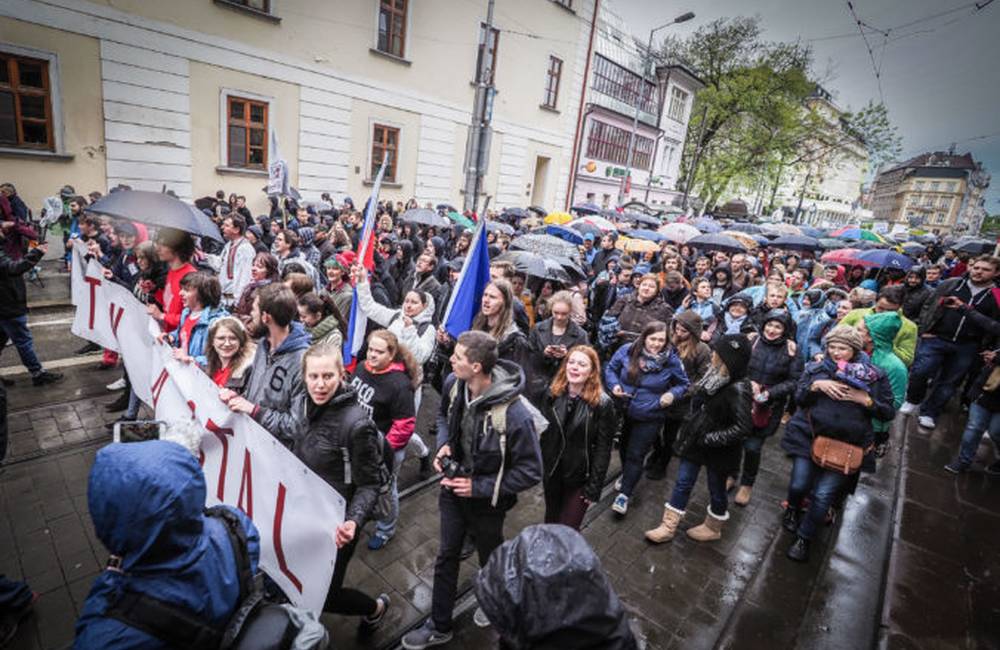 Protesty pokračujú! V Nitre sa aj dnes uskutoční Zhromaždenie za slušné Slovensko