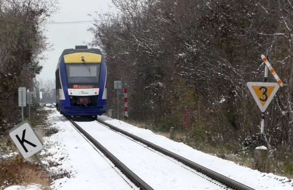 Medzi Bratislavou a Komárnom už premáva nový dopravca, vlaky budú v špičke jazdiť každých 20 minút