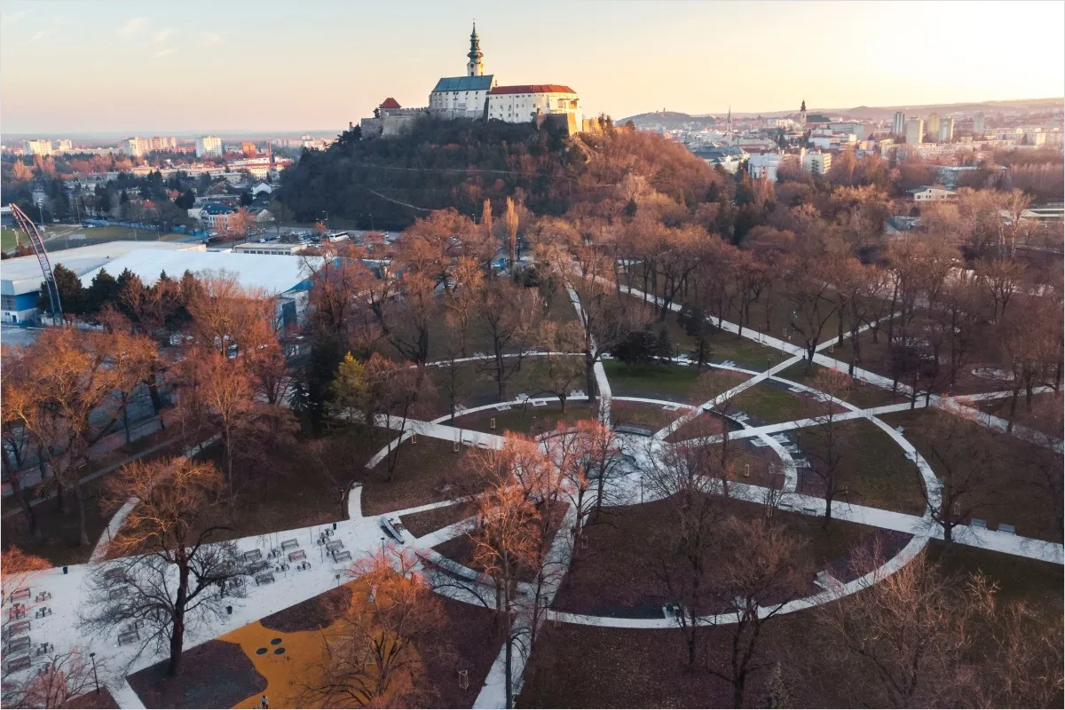VIDEO: V Nitre opäť spustili Žabiu fontánu: Park sa pripravuje na veľké oslavy