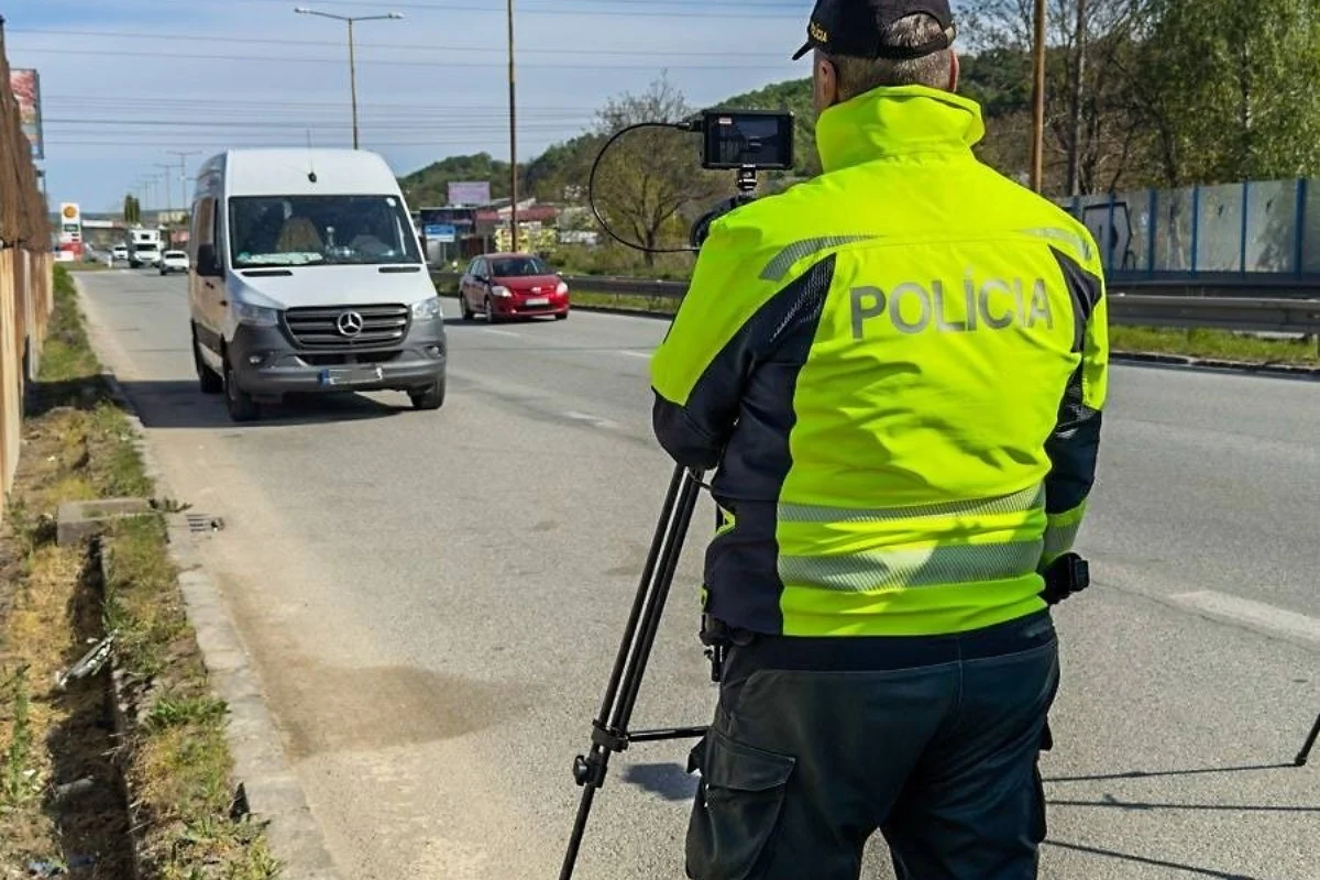 Polícia chystá veľkú dopravnú akciu. Na rizikové úseky v Nitrianskom kraji môžete upozorniť aj vy