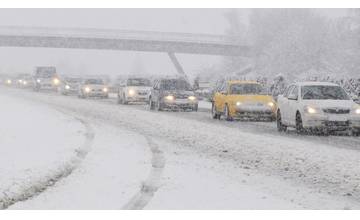 V stredu večer zasiahne Nitriansky kraj výdatné sneženie