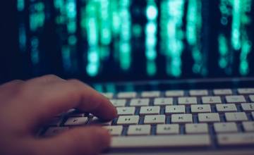 Hackeri zaútočili na viacero portálov na Slovensku, podľa odborníkov sa útoky neskončili