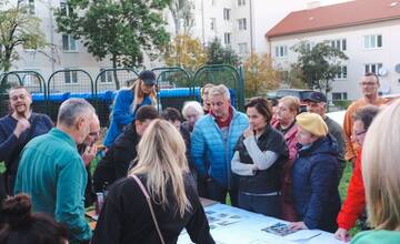 FOTO: Obyvatelia nitrianskeho vnútrobloku diskutovali o jeho obnove