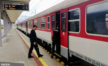 Po útoku vo vlaku polícia posilnila hliadky aj v Nitrianskom kraji