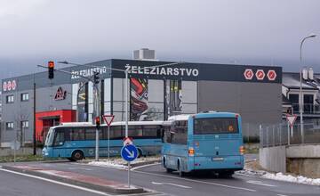 FOTO: MHD v Nitre už premáva aj ku Kauflandu 