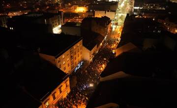 FOTO: Protesty  pokračovali 1. februára aj v Nitre, Leviciach a Nových Zámkoch