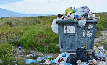 Predajňa Lidl experimentovala so zrušením jednorazových vreciek. Časom možno zmiznú úplne, sú totiž neekologické