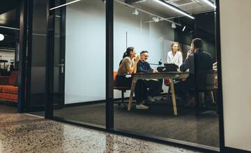 HRman - váš dôveryhodný partner pre riešenia šité na mieru v oblasti ľudských zdrojov