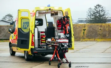 Hľadá sa anjel strážny z Pároviec: Mladej žene niekto zavolal sanitku, chcela by sa mu poďakovať