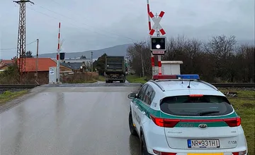 V Nitrianskom okrese sa chystá veľká dopravná akcia, policajti sa zamerajú na železničné priecestia