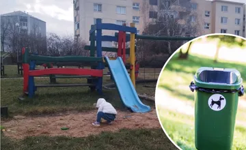 Ihrisko na Tokajskej v Nitre zaplavili exkrementy. Behajú po tom deti, to vám nevadí?, hnevajú sa rodičia aj psíčkari