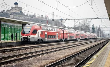 Vycestujte za kultúrou do Trenčína, na otvárací ceremoniál EHMK Trenčín 2026 vám stačí jeden lístok tam aj späť