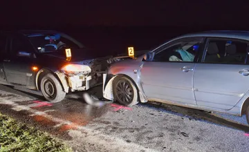 Víkend plný promile. Polícia riešila okrem čelnej zrážky aj nehody v Nitre, Leviciach či Komárne