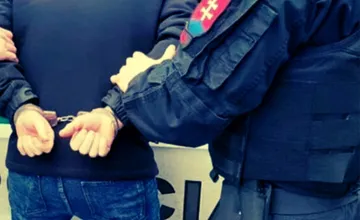 MIMORIADNE: Policajná inšpekcia zatkla bývalých vyšetrovateľov NAKA čurillovcov, akcia prebehla aj v Nitrianskom kraji