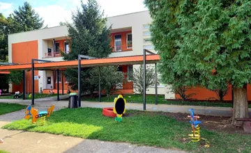 Nitrianky hľadajú škôlku s rešpektujúcim prístupom, kde po deťoch nikto nekričí, maminy si vzájomne radia