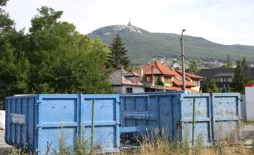PREHĽAD: Nitra sa chystá na veľké jarné upratovanie. Pozrite si, kedy sa kontajnery objavia aj na vašom sídlisku