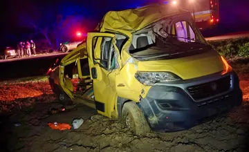 Tragická nehoda v okrese Komárno: Vodič náhle zišiel z cesty, zraneniam na mieste podľahol