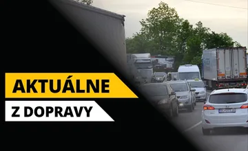 Aktuálne z dopravy: Na R1 havarovalo auto, pozor aj na plánovanú uzáveru na rýchlostnej ceste