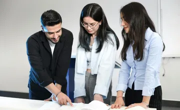 VIDEO: Poslanci Zlatých Moraviec nepodporili vznik Mládežníckeho parlamentu, návrh skritizovali. Čo im prekážalo?