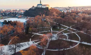 VIDEO: V Nitre opäť spustili Žabiu fontánu: Park sa pripravuje na veľké oslavy
