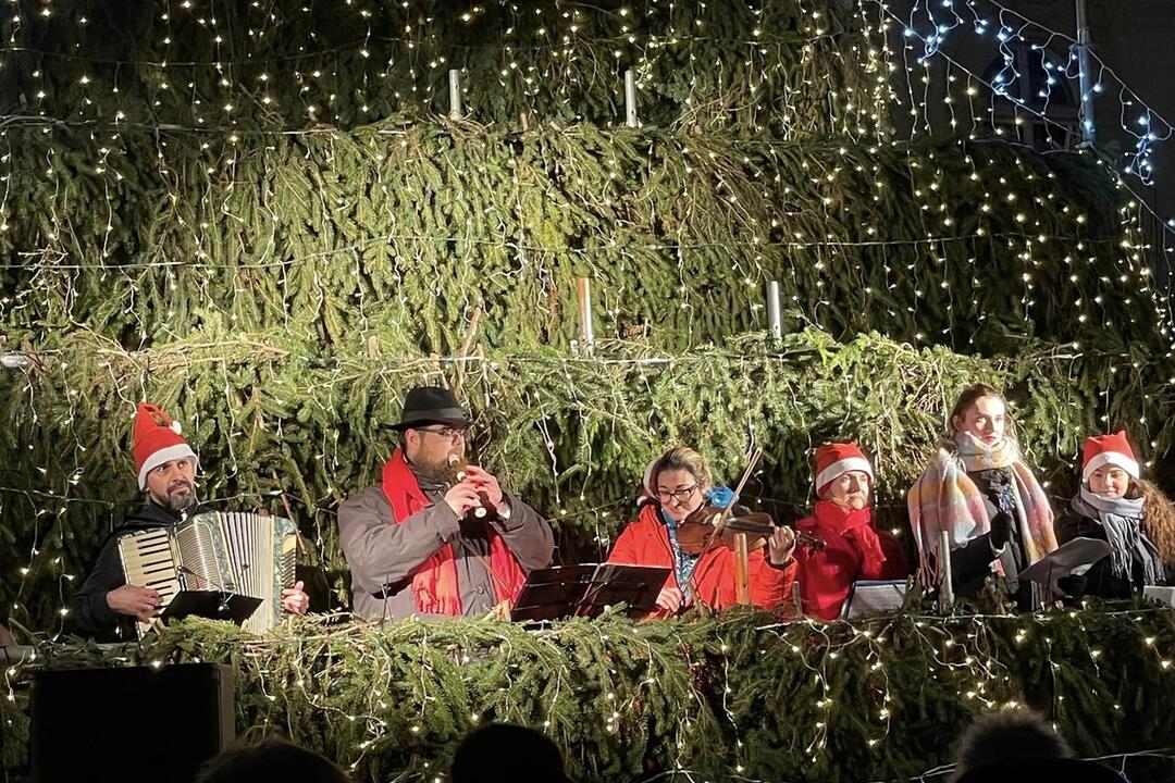 FOTO: Vianočné trhy v okresných mestách, foto 5