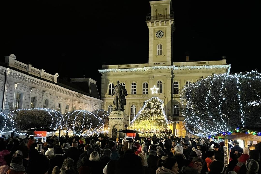 FOTO: Vianočné trhy v okresných mestách, foto 8