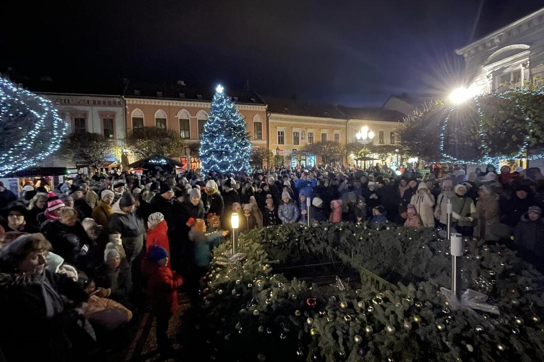FOTO: Vianočné trhy v okresných mestách, foto 10