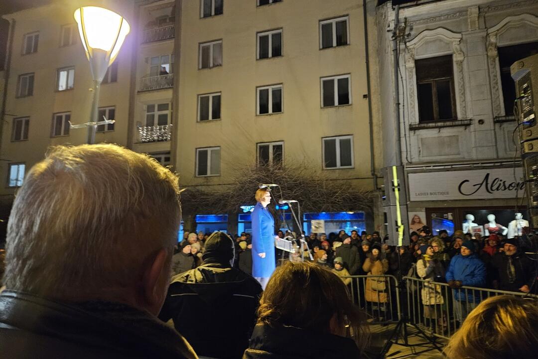 FOTO: Tretí protivládny protest "Zastavme ich" v Nitre, foto 4