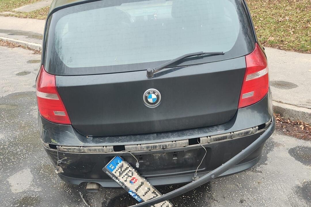 FOTO: Poškodené autá na Klokočine a v Janíkovciach, foto 1