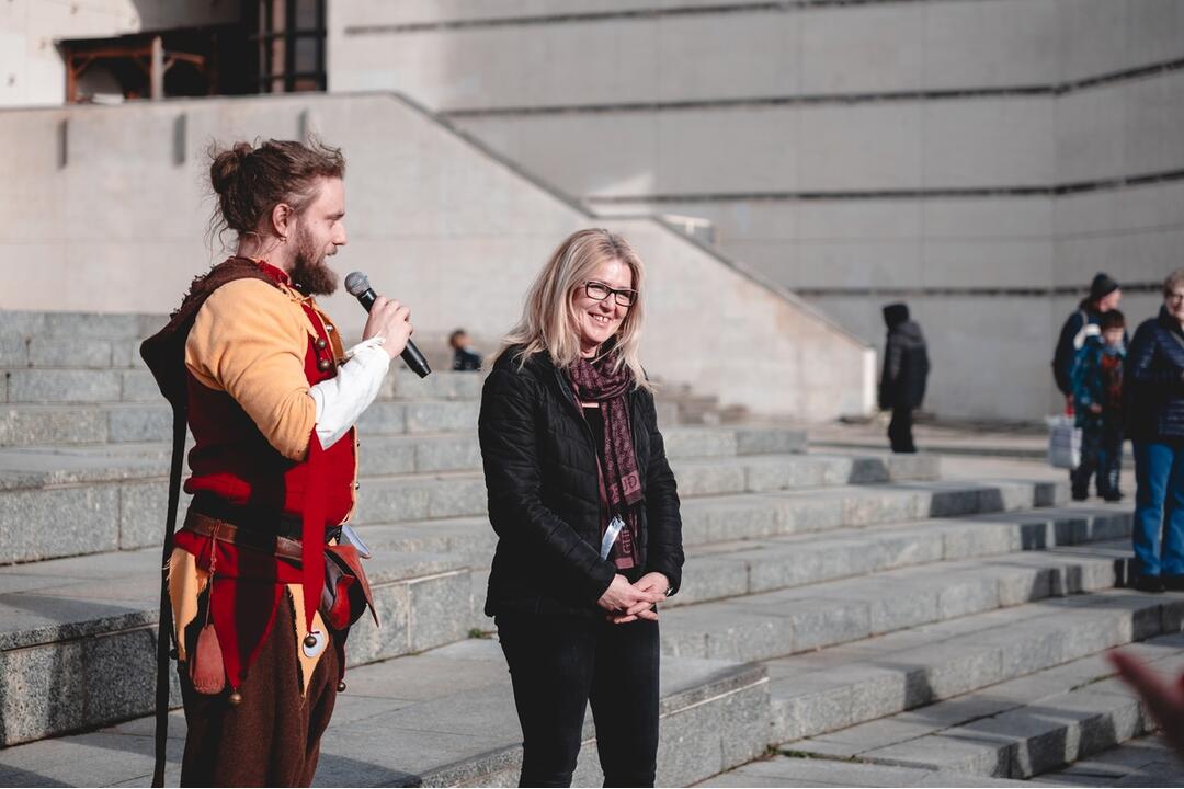 FOTO: Súaž v jedení šišiek vyhrala Paula z Jelenca, foto 3