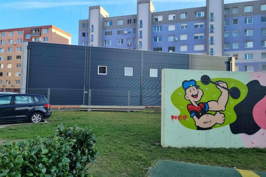 FOTO: Prerobená výmenníková stanica na Hollého ulici v Šali, foto 3