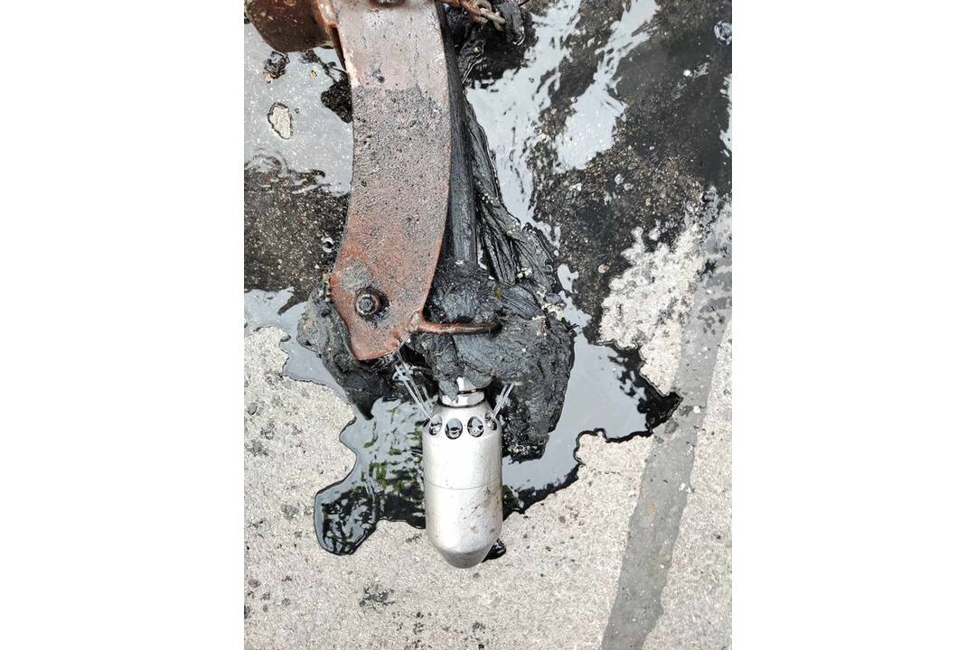 FOTO: Problém s vlhčenými vreckovkami v Komárne, foto 2