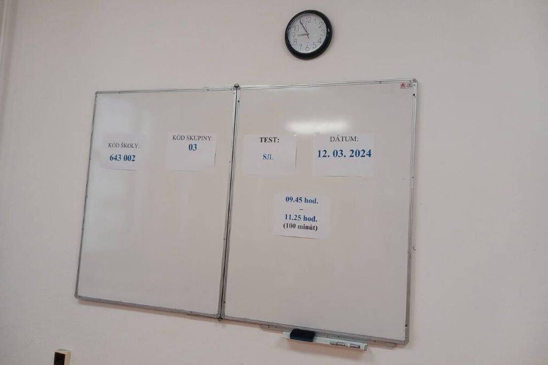 FOTO: Maturitné skúšky v ústave na výkon trestu na Chrenovej, foto 2