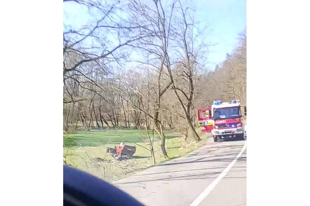 FOTO: Tragická nehoda za Obycami, spolujazdkyňa neprežila, foto 3