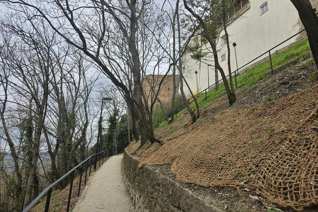FOTO: Takto vyzerá hradný kopec v Nitre po obnove , foto 5