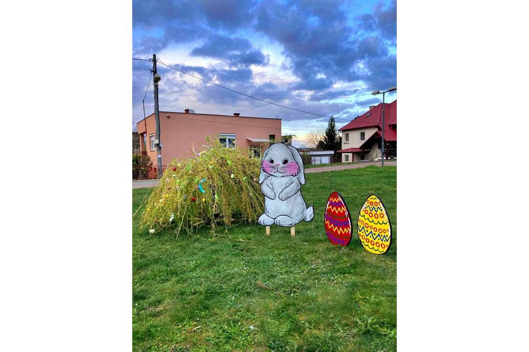 FOTO: Veľkonočná výzdoba v obciach a mestách Nitrianskeho kraja, foto 4