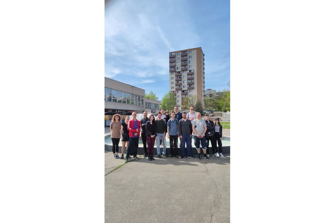 FOTO: Iniciatíva Za zelenú Nitru skrášlila prostredie Klokočiny, foto 14