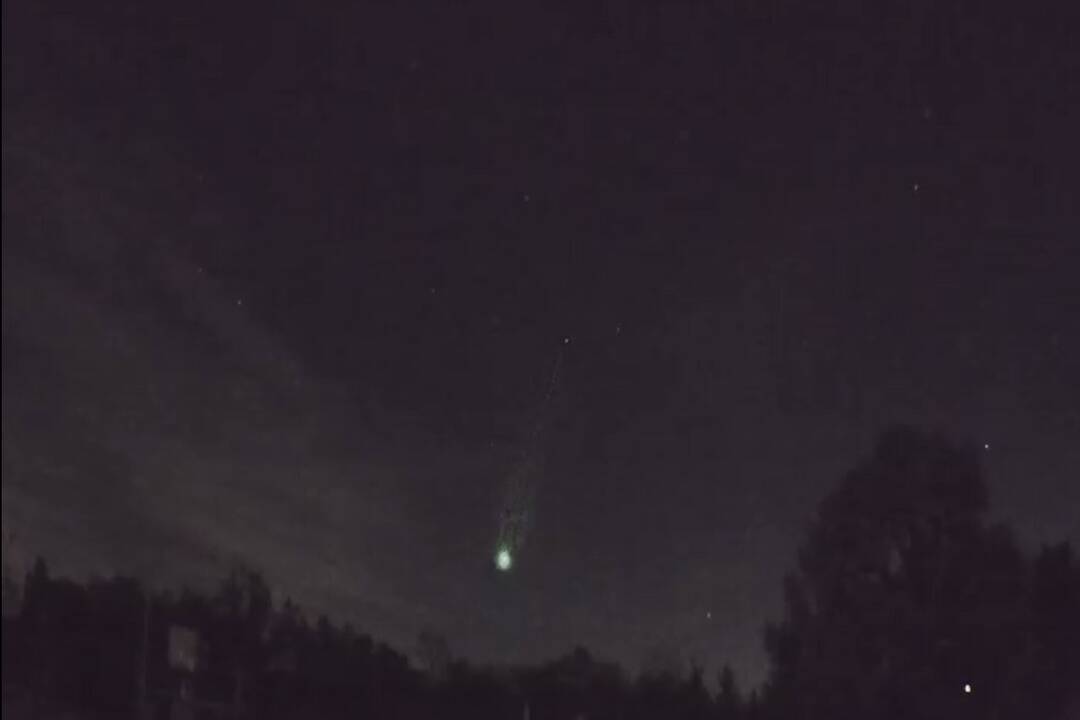 FOTO: Meteor preletel nad Moravou, zachytili ho aj na Slovensku, foto 2