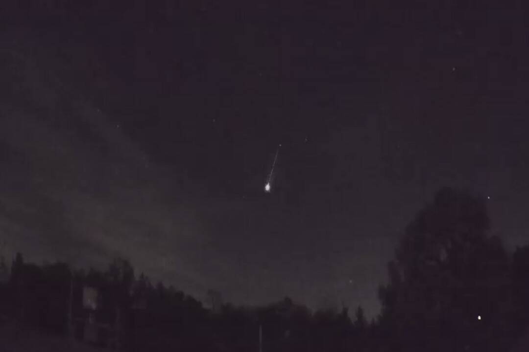 FOTO: Meteor preletel nad Moravou, zachytili ho aj na Slovensku, foto 3