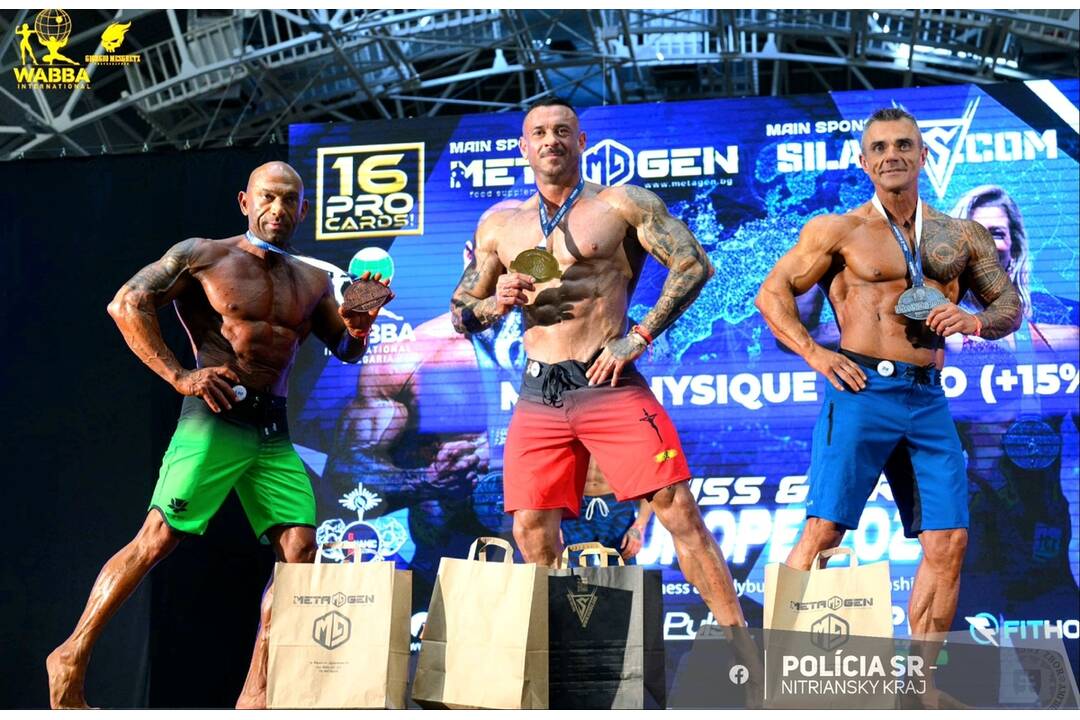 FOTO: Policajt Vincent Vasaráb z Levíc dominoval na šampionáte WABBA Miss & Mister European Championship 2024, foto 2