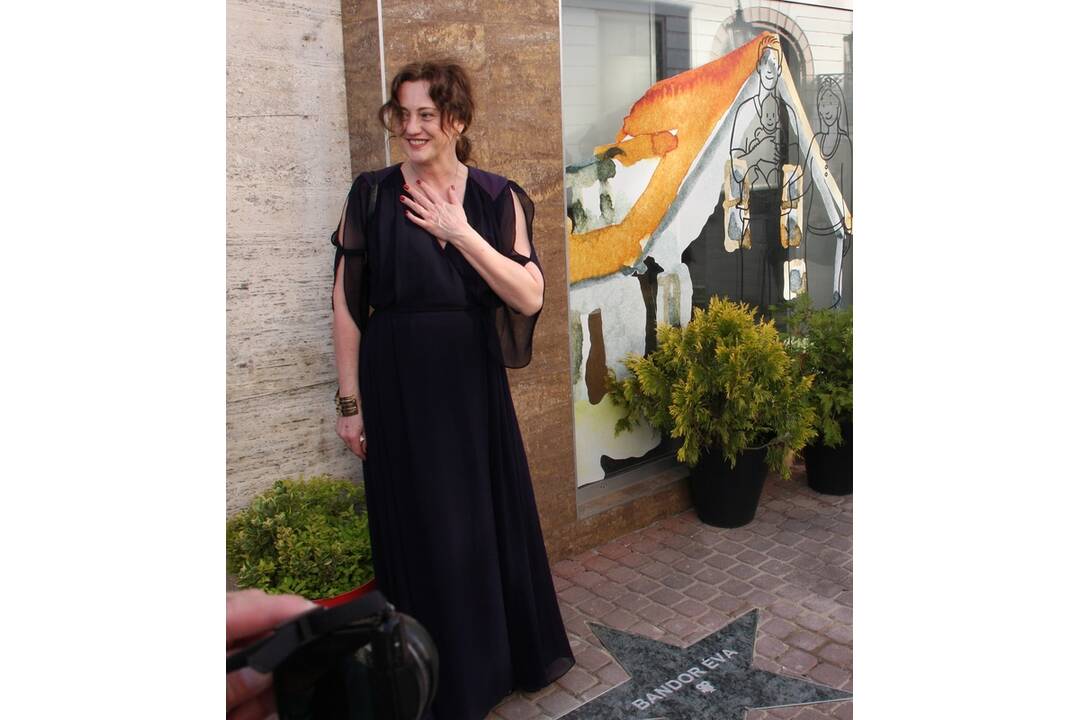 FOTO: Herečka Éva Bandor má svoju hviezdu na chodníku slávy v Komárne, foto 4