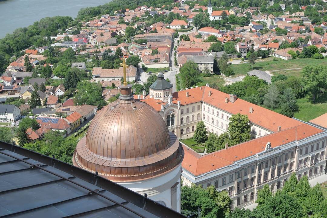 FOTO: Ostrihom spája so Slovenskom symbolický most aj prepletená história, foto 1