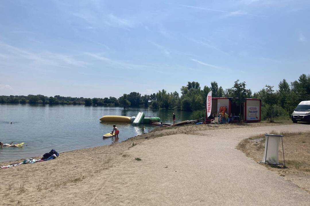 FOTO: Jazero s čistou vodou len na skok od Nitry - TONA Beach Šurany, foto 2