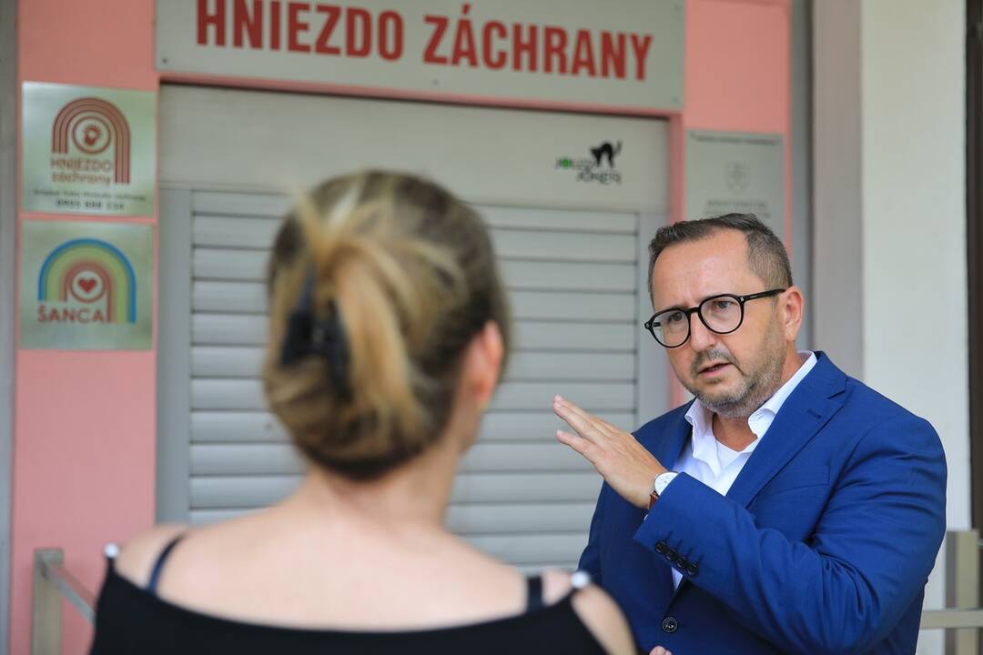 FOTO: Nemocnica v Nových Zámkoch bude môcť zakúpiť nový inkubátor do Hniezda záchrany, foto 7