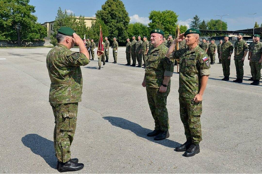 FOTO: 1. mechanizovaná brigáda Pozemných síl SR má nového veliteľa, foto 2