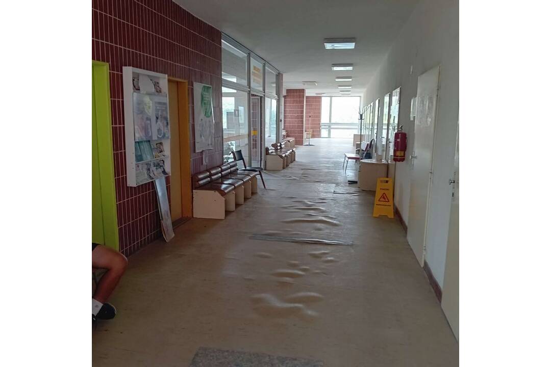 FOTO: Levická nemocnica prechádza veľkou rekonštrukciou, slúži viac než 112-tisíc obyvateľom, foto 1