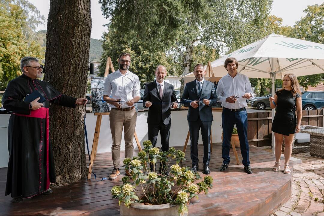 FOTO: Vylepšenú Via ferratu Zobor v Nitre otvorili s veľkou pompou, foto 1